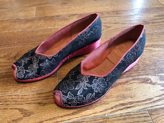 Vtg 40s peeptoe wedge slip on floral satin brocad… - image 6