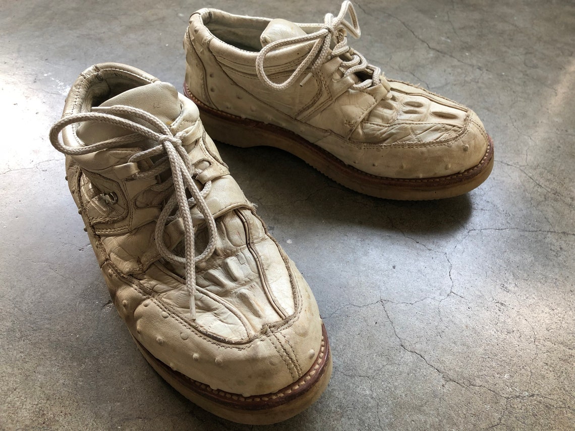white chunky crocs