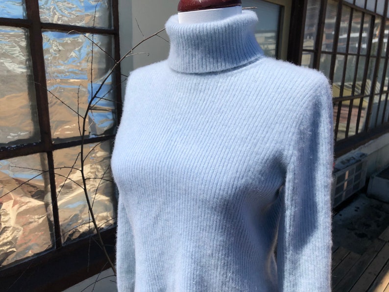 Vtg 90s cashmere warm soft Baby Light Blue Ribbed Knit