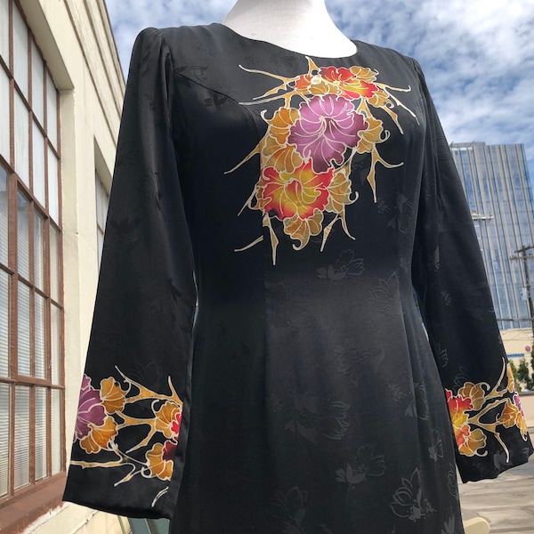 Rare Malaysian Silk Batik Watercolor Floral Print Long Sleeve Maxi Black Dress sz S 1990s 90s Vintage Traditional Tropical Kaftan Boho Goth