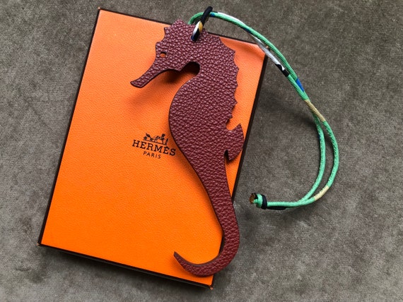 Auth Hermes Leather Seahorse Bag Charm Bicolor Li… - image 10