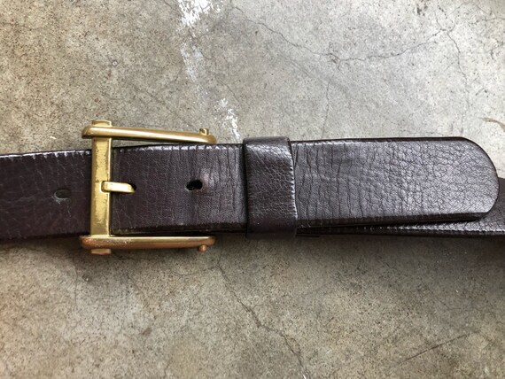Vtg Dark Brown Textured Leather Belt w/ Solid Bra… - image 2