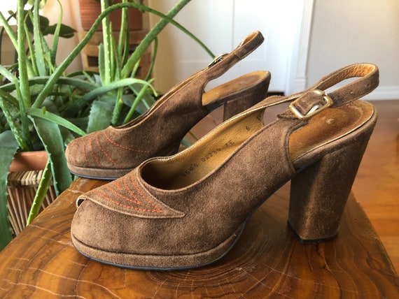 70s Brown Suede Leather Peeptoe Platform Sandals … - image 4