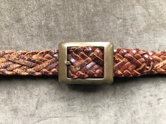 90s Pretty Brown Leather Heavy Duty Belt 1990s Vintage  display picture 3