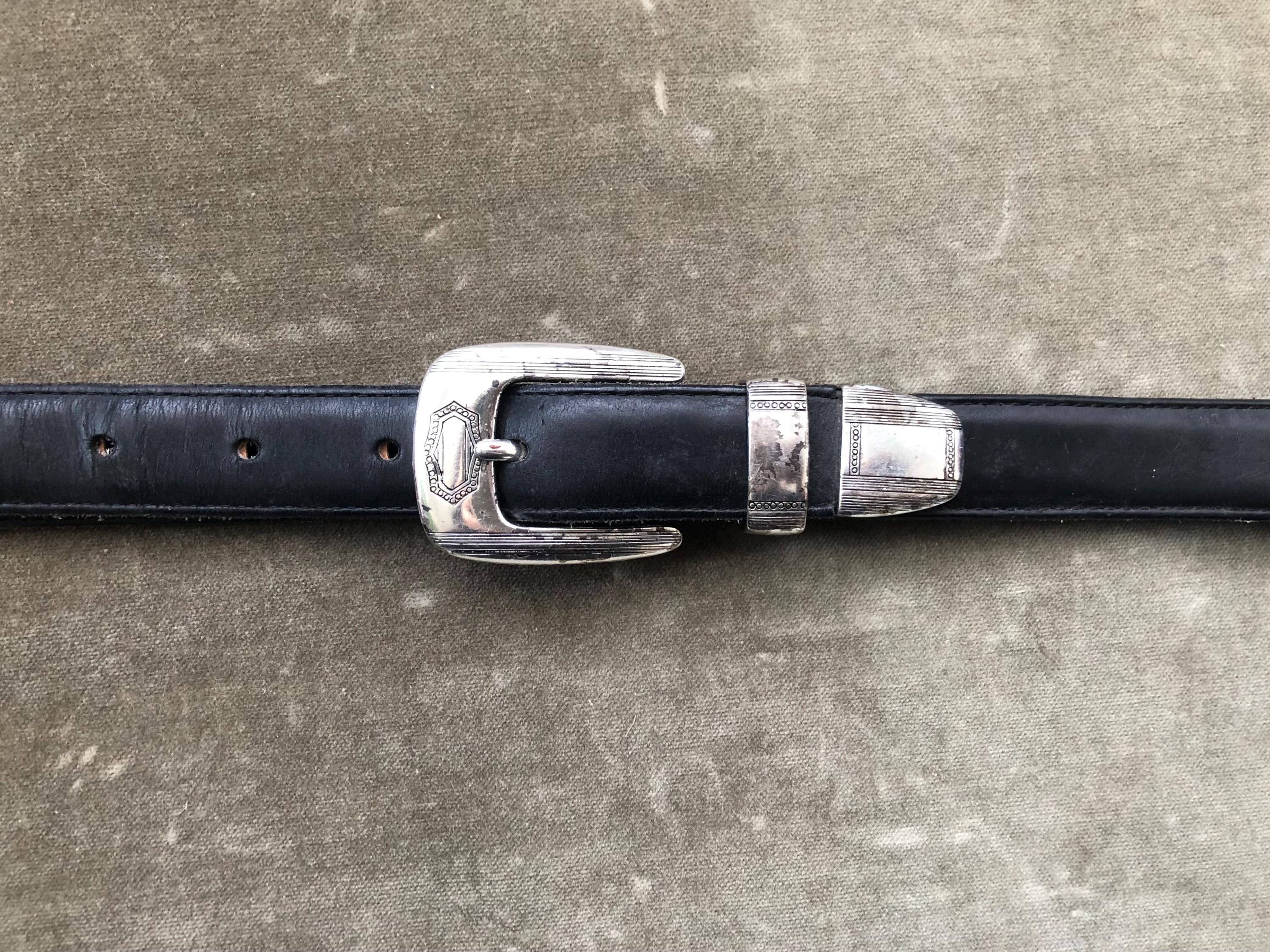 Vintage 90s Jana Women\'s Western Silver Belt Black Leather $_57.JPG?set_id=880000500F main image 2