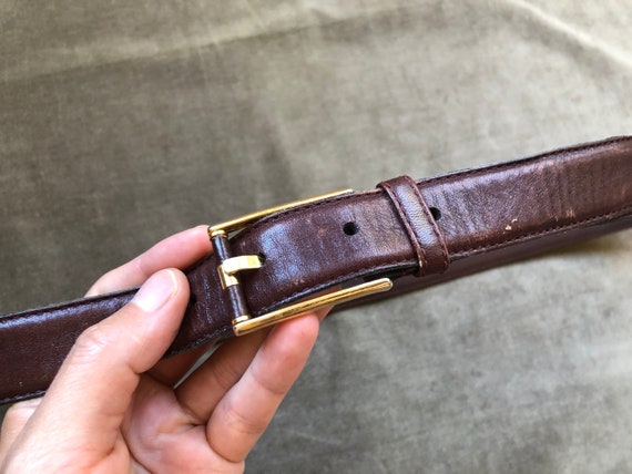 70s 80s Slim Soft Dark Brown Leather Retro Belt Petite Gold  display picture 1