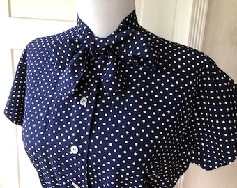 1940s 50s Handmade Dark Blue Navy Ivory Swiss Dot Fitted Button Up Blouse Short Cap Sleeve Pussybow Neck Tie 40s 1950s Vintage XS S Polkadot