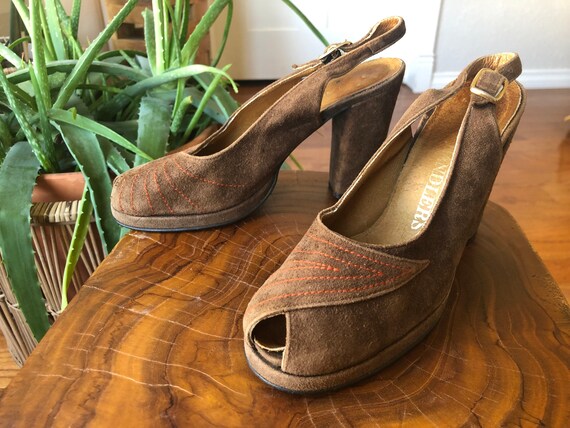 70s Brown Suede Leather Peeptoe Platform Sandals … - image 6