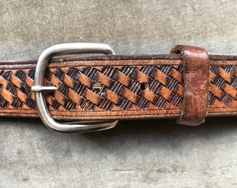 Levis Brown Western Embossed Leather Rodeo Belt Floral Engraved Buckle Sz S 36in Rodeo Belt - Brown | Levi main image 4