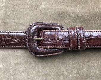 90s Calfskin Leather Croc Embossed Dark Brown Skinny Fashion Belt Self Covered Buckle 1990s vintage Lejon Alligator M L XL 34 35 36 Waist