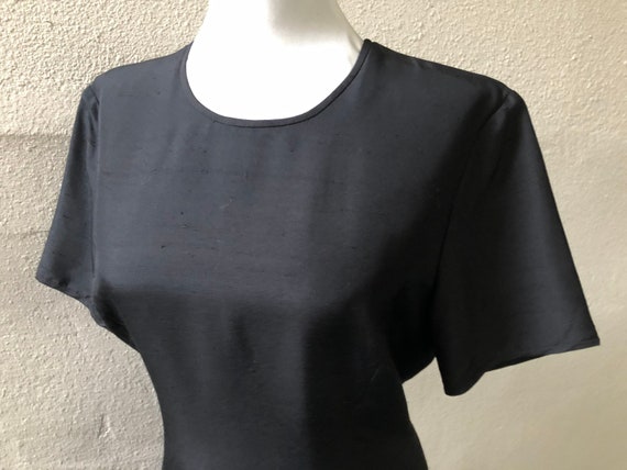 90s Raw Silk Black Short Sleeve Simple Shantung D… - image 5