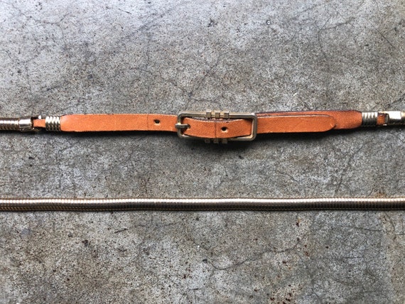 Vintage Metal Leather Stretch Belt Vintage Omega Arrowhead Stretch Belt Beige Art Ornate Metal  main image 3
