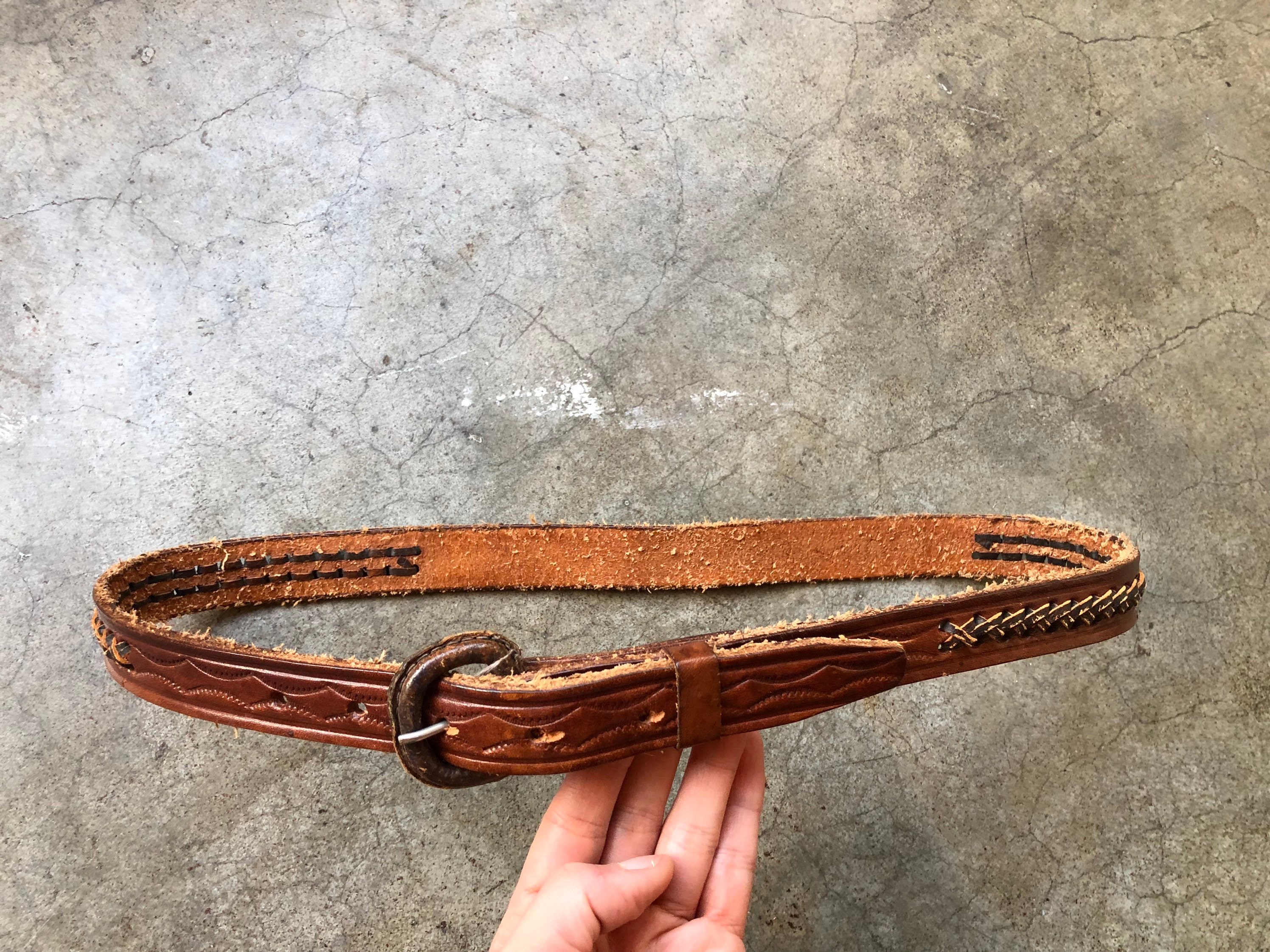 70s 80s Floral Tooled Leather Skinny Thick Brown Belt 