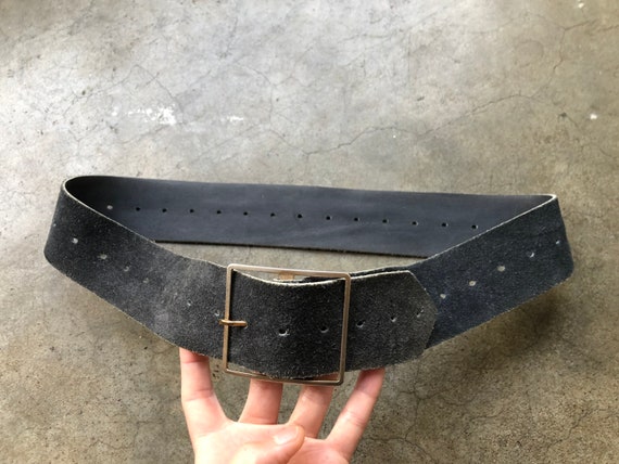 Vintage Square Buckle Leather Belt Retro 70’s medium 60s 70s White Leather Retro Wide Leather Belt Steel Square  main image 3