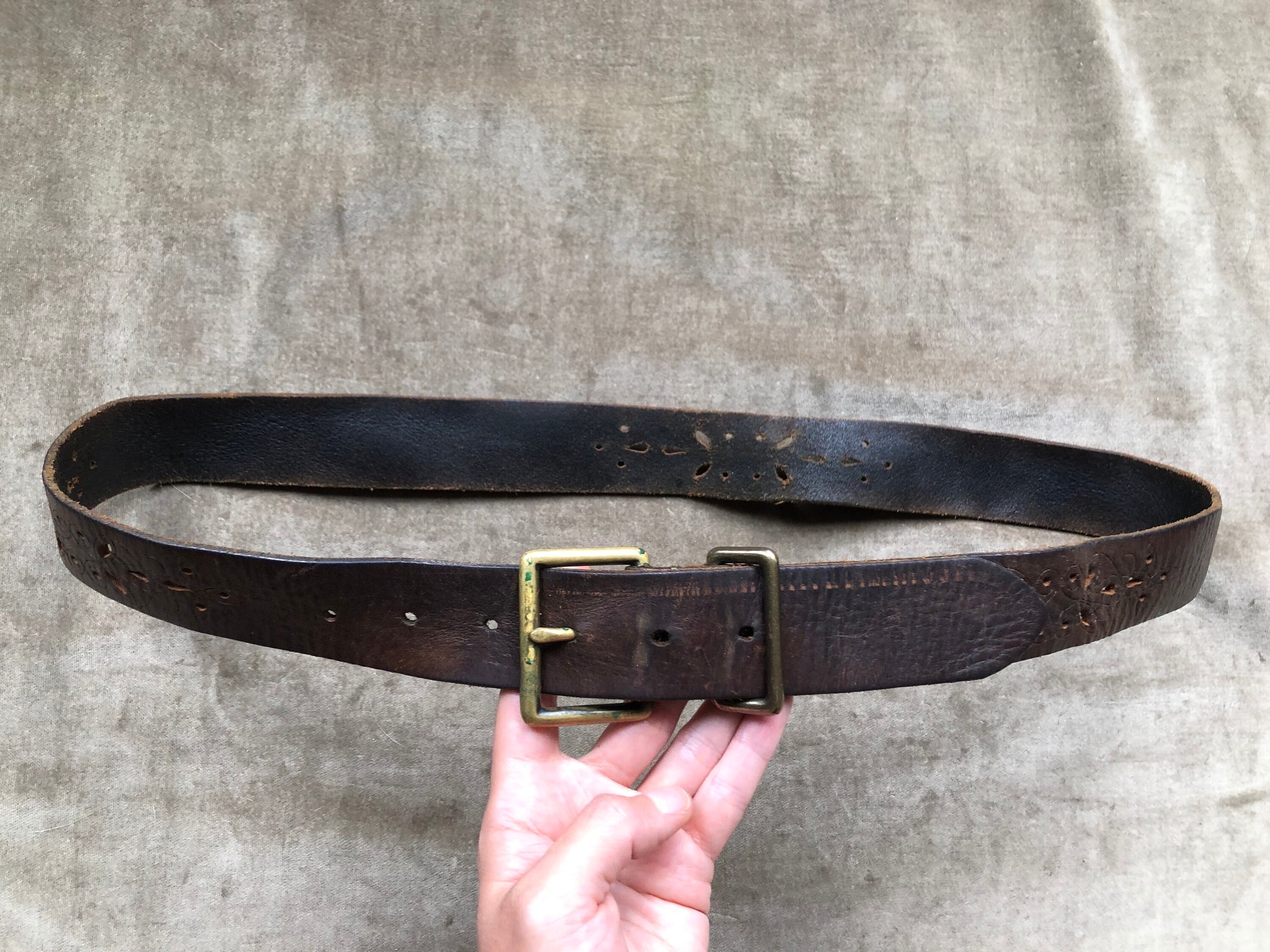 Y2K Boho Leather Belt w/ Chunky Brass Flower Buckle – Fits 30 Vintage  main image 2