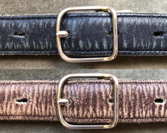 1980s/90s Brown Snake Skin Skinny Belt - Etsy display picture 3