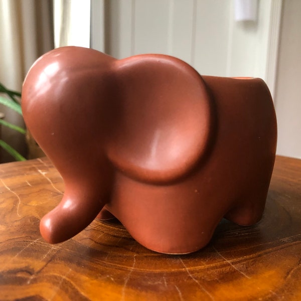 Cute Petite Ceramic Brown Terracotta Glazed Baby Elephant Planter Pot Holder Small Clay Vase Earthy Stoneware Pottery Boho Rustic Retro y2k