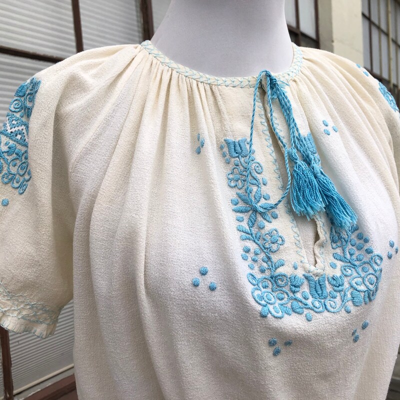 Blouse Paysanne Brodée Solitaire - Taille M - Couleur Violette - Occasion En Excellent état
