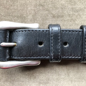 90s Thick Black Leather Heavy Duty Steel Square Buckle Grunge Goth Belt 1990s Vintage size L XL 40 41 42 43 44 Waist Rustic Western Chunky