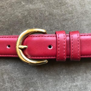 COACH Vintage Dark Red Glove Tanned Leather Belt Round Solid  display picture 1