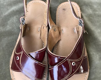 MEXICAN HANDCRAFTED Maroon Patent Leather Cruzado Huaraches Sandals-7 MEXICAN HANDCRAFTED Maroon Patent Leather Cruzado Huaraches  main image 4