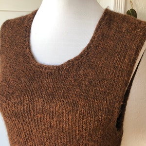 1970s Hand Knit Tweed Brown Buttery Wool  Sleeveless Jumper Tank Vest Pullover Sweater Unisex Androgynous 70s Vintage Handmade Retro Top