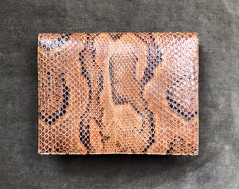 Jaren 70 echte slangenleer python lederen clutch converteerbare schoudertas tas jaren 1970 vintage snap handtas retro bruin tan envelop slangenleer