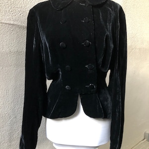 Copyright 1935 Hollywood Antique 1930s Black Silk Velvet Double Breasted Button Up Blouse Top Jacket Peplum Blazer Coat XS S 30s Vintage image 5