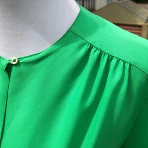 60s 70s Bright Green Soft Silky Smooth Lightweight Button up - Etsy