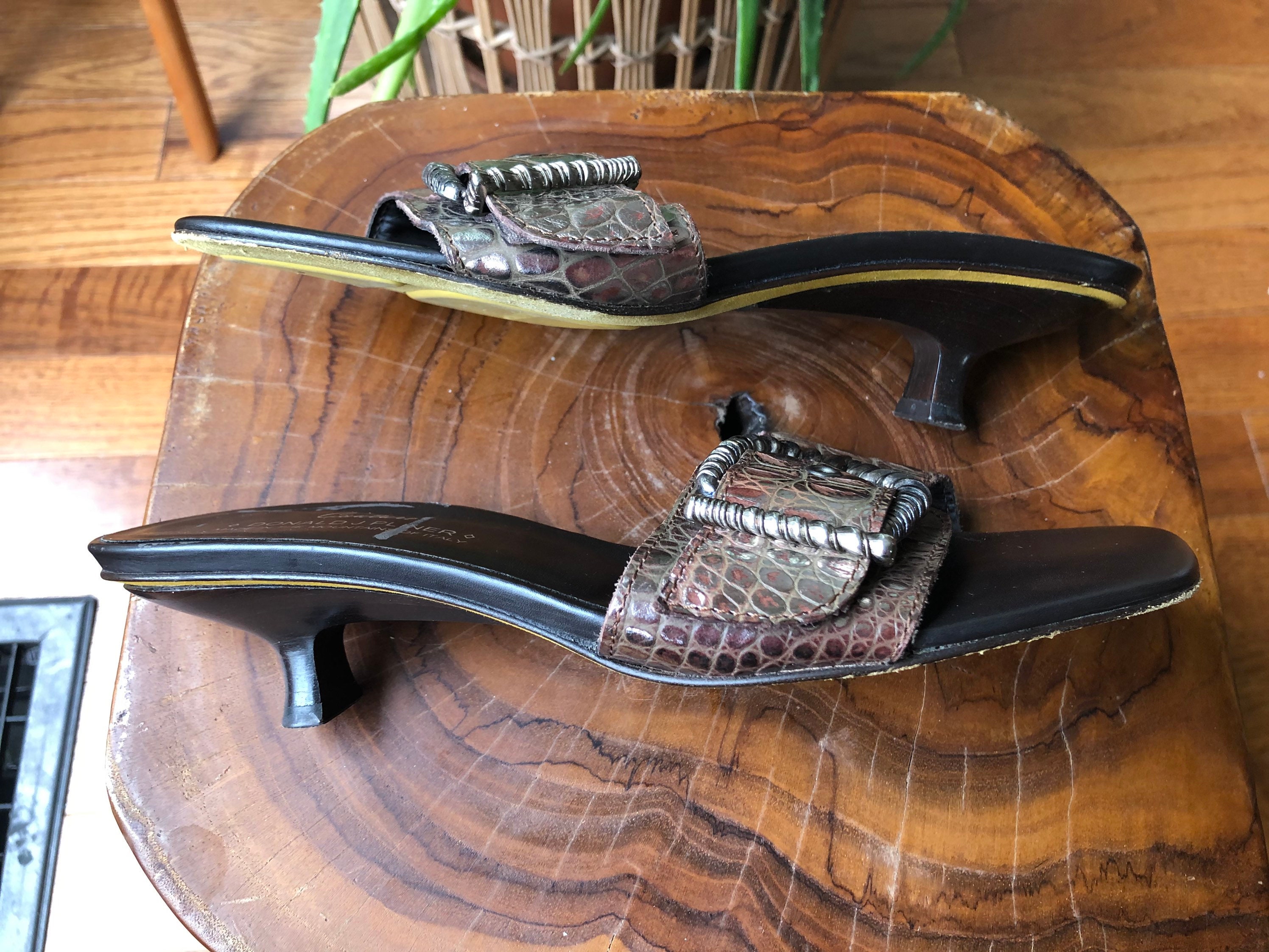 Donald J Pliner Italian Leather Bronze Metallic Croc  display picture 1