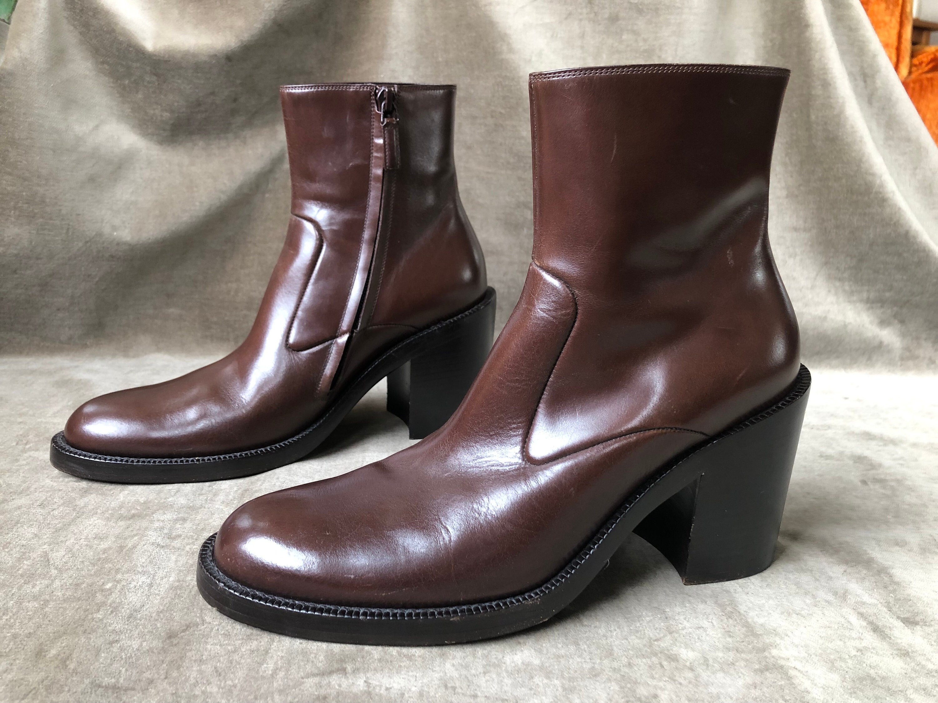 BALENCIAGA Chocolate Brown Leather Round Toe Chunky Block BALENCIAGA Chocolate Brown Leather Round Toe Chunky Block
