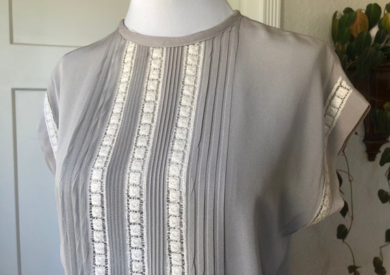 1940s 50s Light Gray Rayon Crepe Fitted Blouse Sh… - image 1