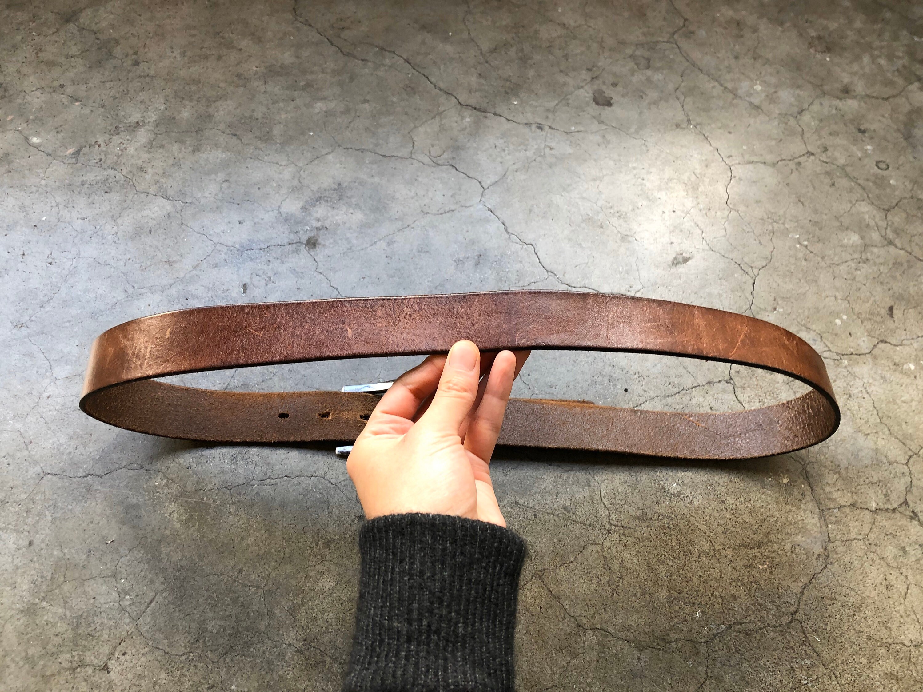 Italy イタリア製 90s ベルト 総柄 デザイン ブラウン 本革 レザー 90s Dark Brown Thick Leather Wide Heavy Duty Belt Boho