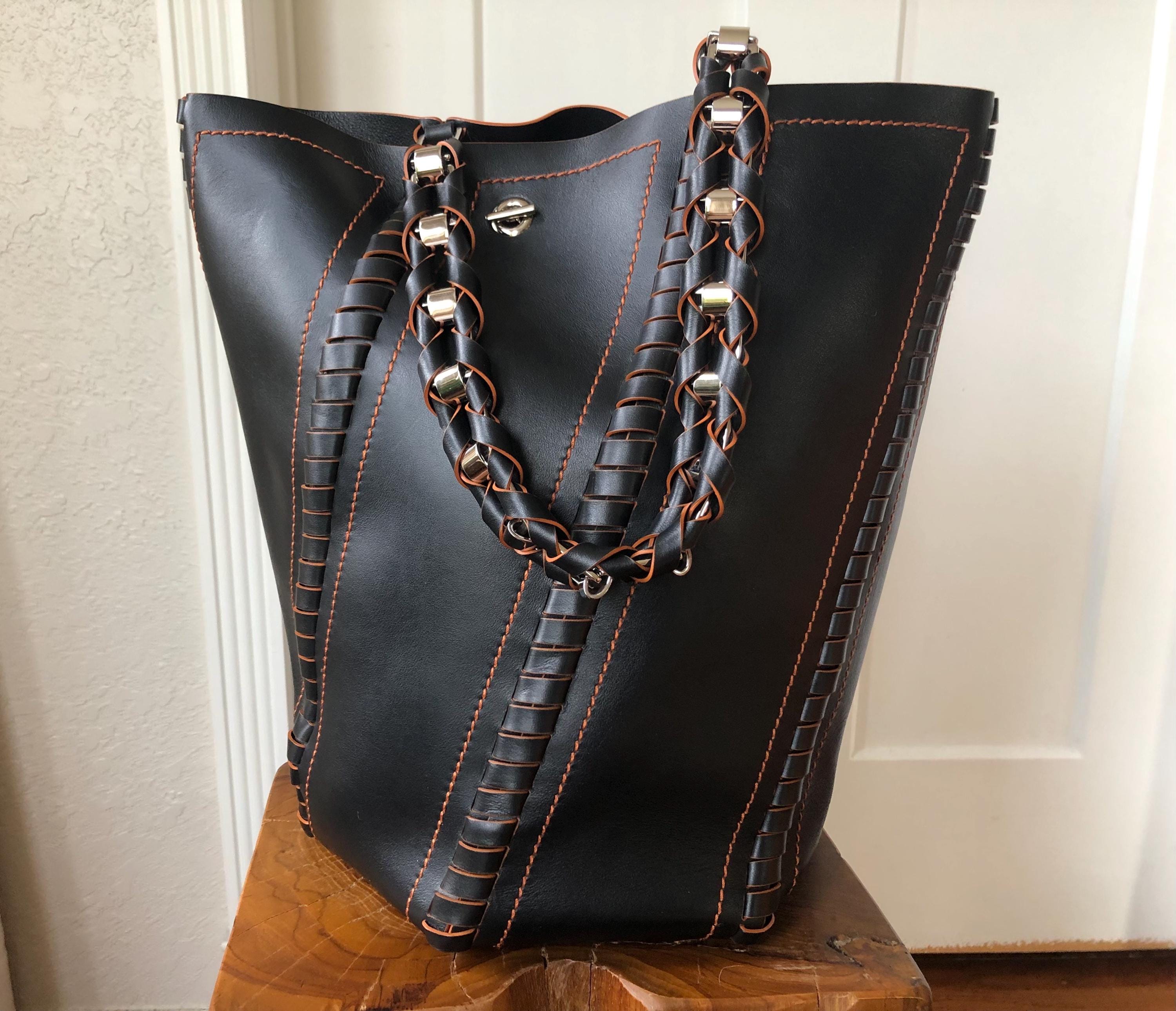 最安値級価格 SCHOULER PROENZA Black Bag Shoulder Bucket Hex Leather ボディバッグ・ウエストポーチ