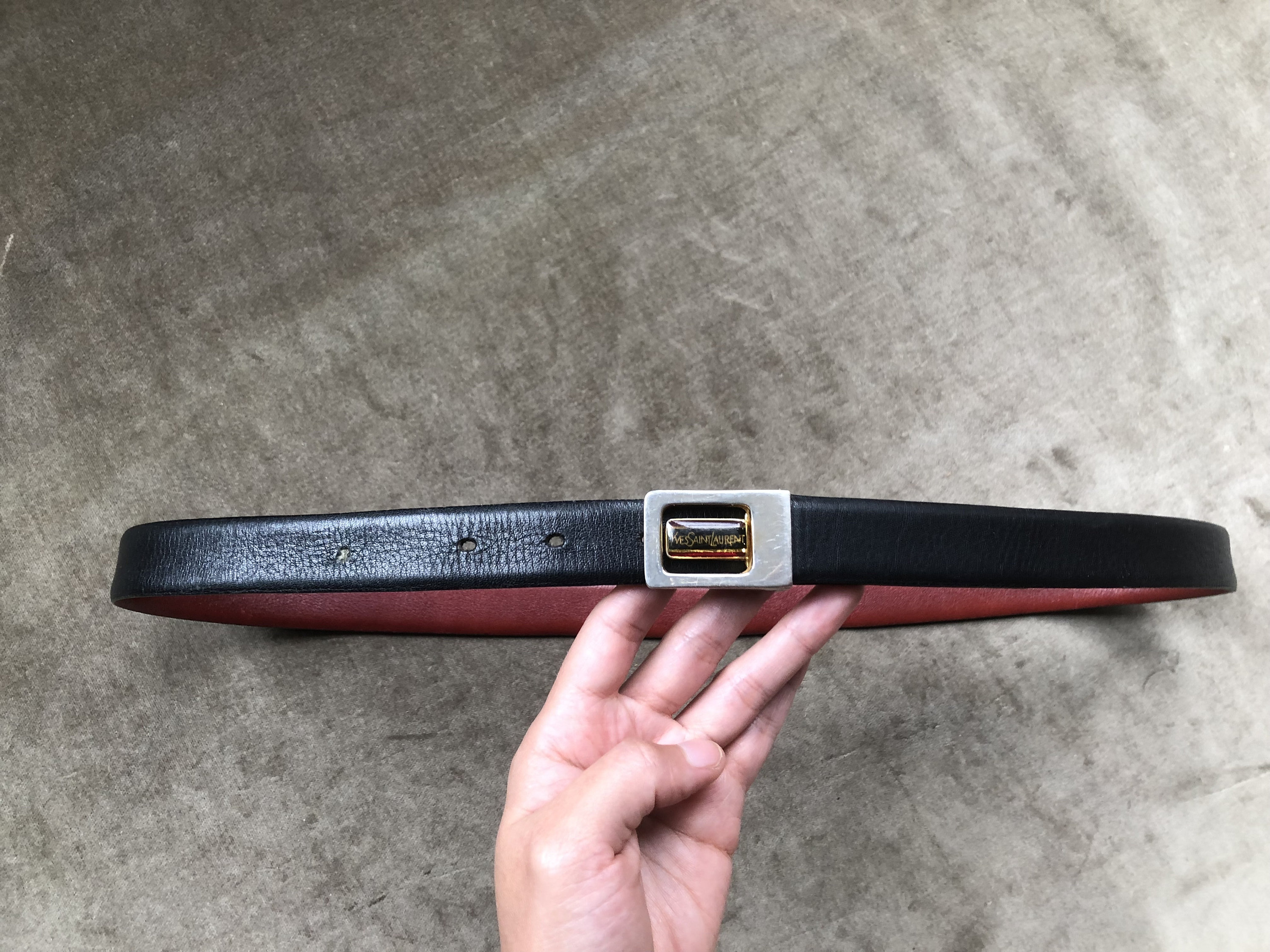 old yves saint lauren ピンク　ベルト　ビンテージ　オールド Vintage Yves Saint Laurent Retro Belt Enamel YSL Logo Clamp