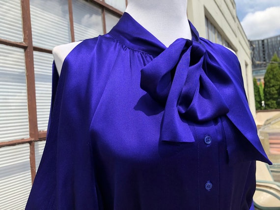 1930s 40s Insp Silk Satin Indigo Dark Blue Blouse… - image 1