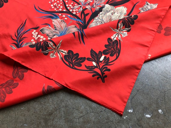 Thai Silk Red Blue Cream Floral Painted Paisley B… - image 9