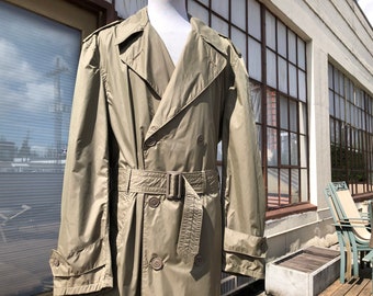 Antique Mens 1930s 1940s Bauer Nyolite Nylon Khaki Belted Trench Coat Long Military Raincoat Size S M Double Breasted 30s 40s True Vintage