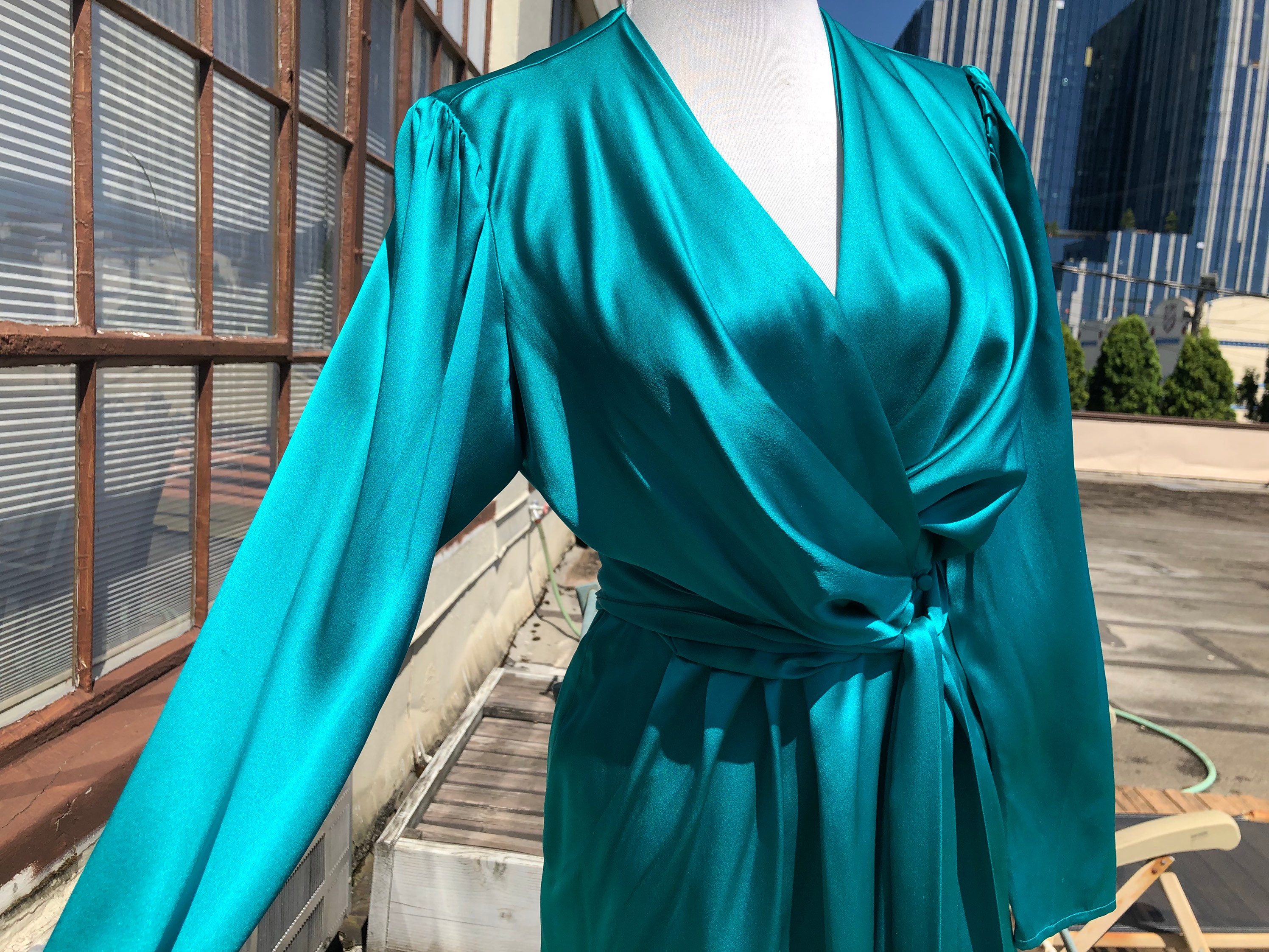Vintage 80s Silk Satin Charmeuse Aqua Teal Green Long Sleeve
