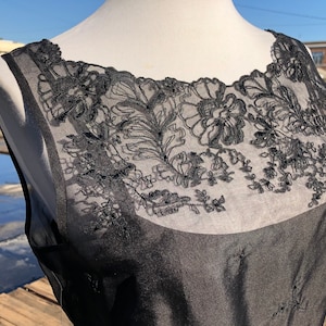 Silk Sheer Black Organza Simple Fitted Sleeveless Tank Dress Shift Wiggle Cocktail 1990s Vintage Small 4 Floral Print Beaded Embroidered 90s