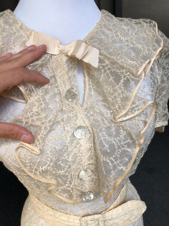 Antique 1930s Sheer Ivory Cream Floral Embroidere… - image 3