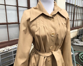 1970s 80s Tan Beige Belted Long Swing Trench Coat Overcoat 70s 1980s Vintage Raincoat Duster Retro 1940s 40s Style Khaki Princess Fitted S M