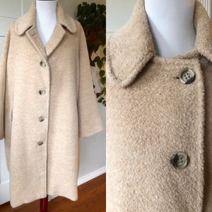 Fuzzy Cashmere Shag Wool Mohair Alpaca Teddy Bear Simple Overcoat Coat Jacket size 40 M L XL 1990s 90s Vintage Womens Camel Beige Jacket