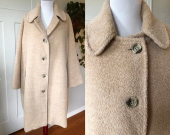 Fuzzy Cashmere Shag Wool Mohair Alpaca Teddy Bear Simple Overcoat Coat Jacket size 40 M L XL 1990s 90s Vintage Womens Camel Beige Jacket