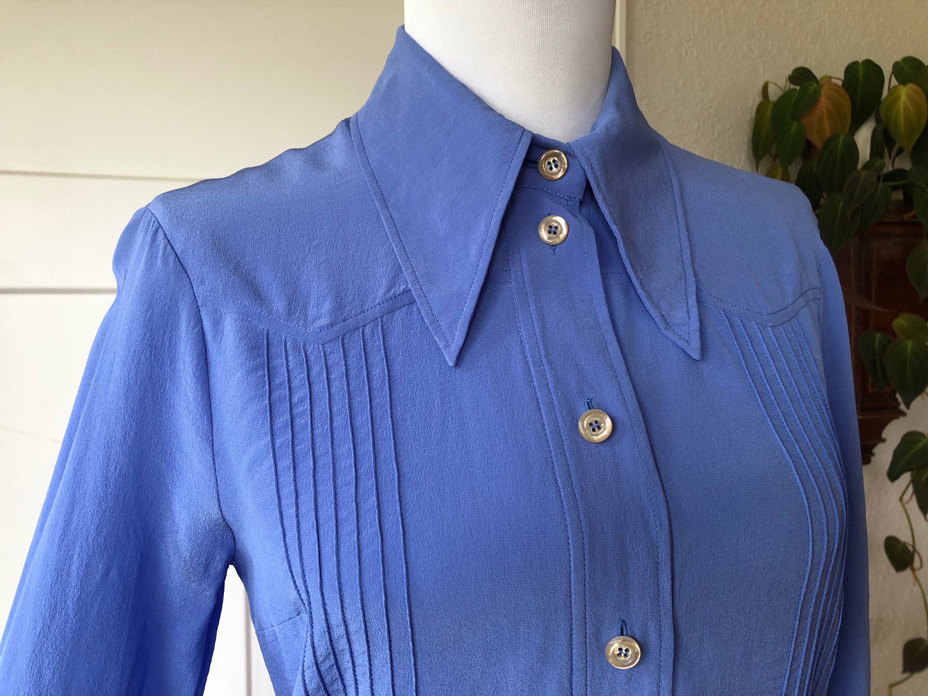 Chanel Pre-owned 1990-2000s Striped Button-Down Shirt - Blue