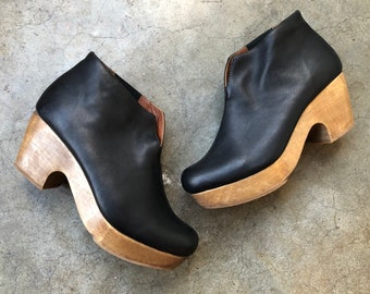 Rachel Comey Rare Wooden Clog Ankle Boots Black Leather Pull On Shoes Womens sz 7 37 Vintage Brown Western Wood Platform Retro Boho Chunky