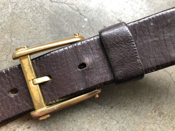 1990's Vintage Dark Brown Leather Belt Brass Buckle Sz S OOAK