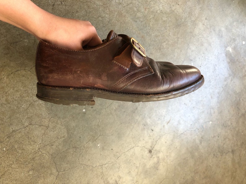 Vintage 90s Mens Barneys New York Brown Leather Monstrap Shoes Oxfords Distressed Worn 1990s Buckle Strap US Size 8.5 Round Toe Loafers
