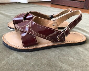 Handmade Mexican Huarache Cruzado Burgundy Patent Leather  display picture 2