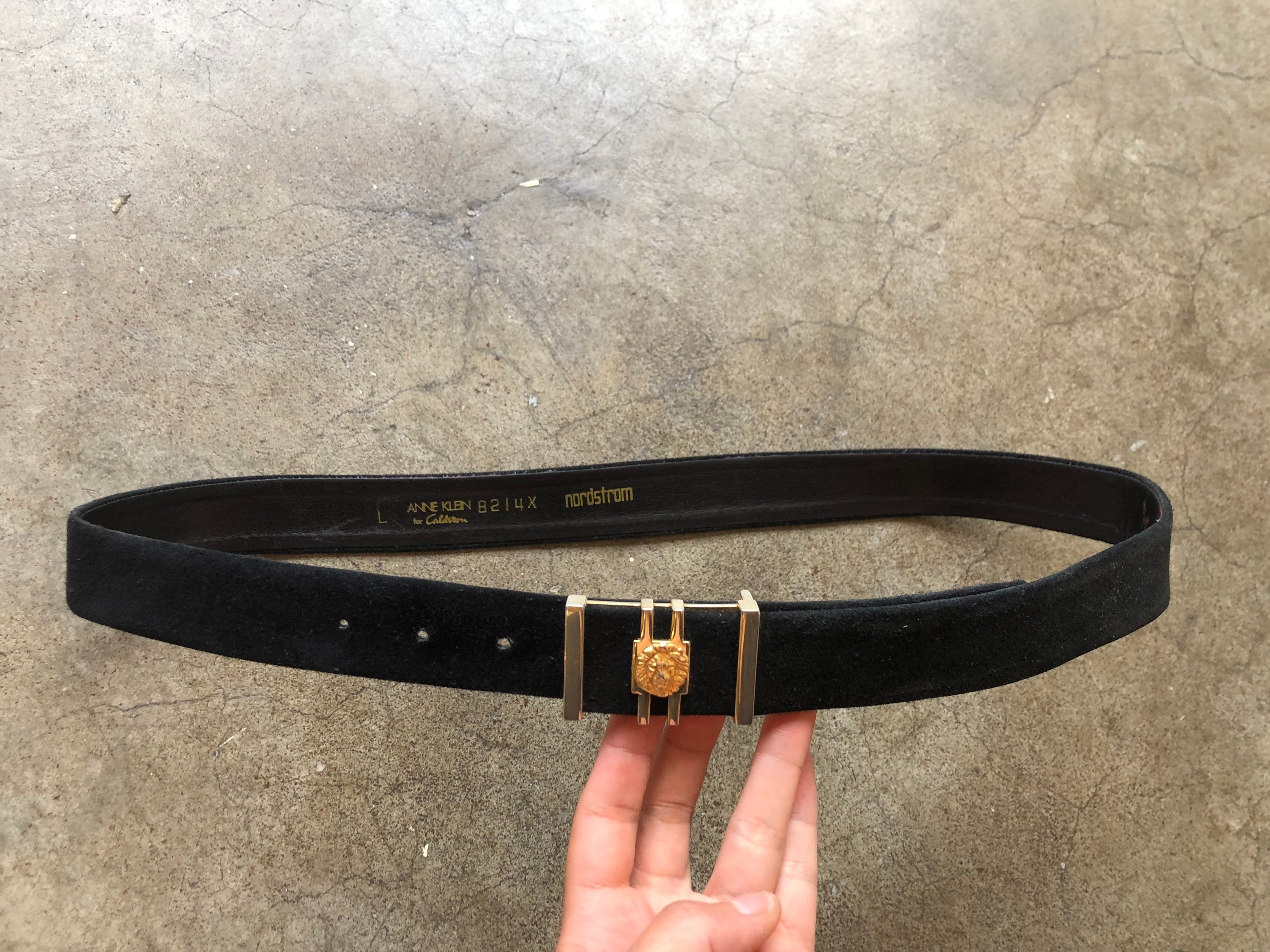 Anne Klein Vintage 1960’s~ 70s Black Leather‎ Belt with Gold Lion Buckle large 60s 70s Gold Lion Head Pin Buckle Black Suede Leather Belt  main image 3